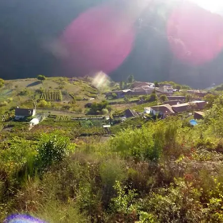Lejlighed Casa En La Ribeira Sacra, Pombeiro *
